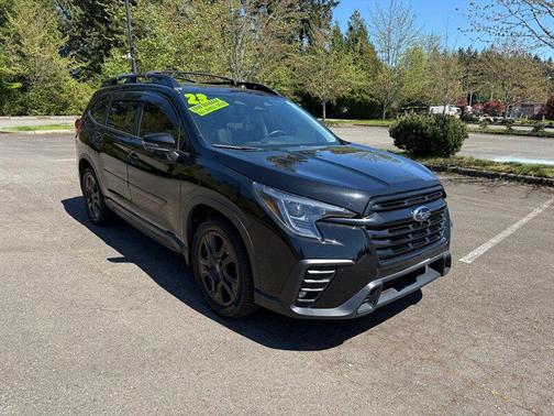 Crystal Black Silica 2023 Subaru Ascent Onyx Edition Limited 7-Passenger
