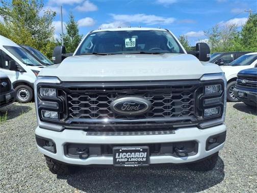 2025 Ford F-250 XLT