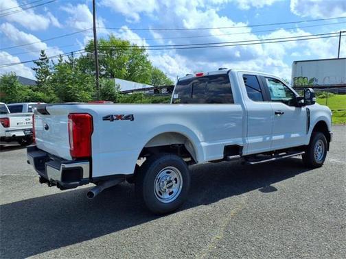 2025 Ford F-250 XL