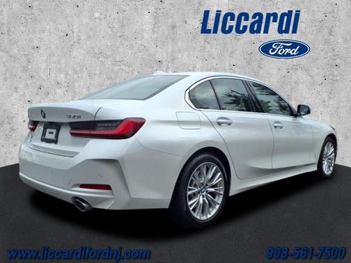 2024 BMW 330 i xDrive