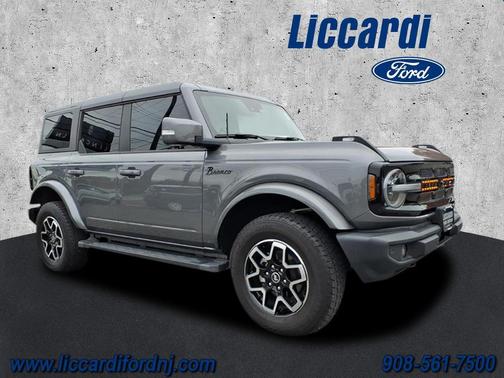 2024 Ford Bronco Outer Banks