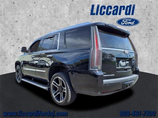 2016 Cadillac Escalade Premium