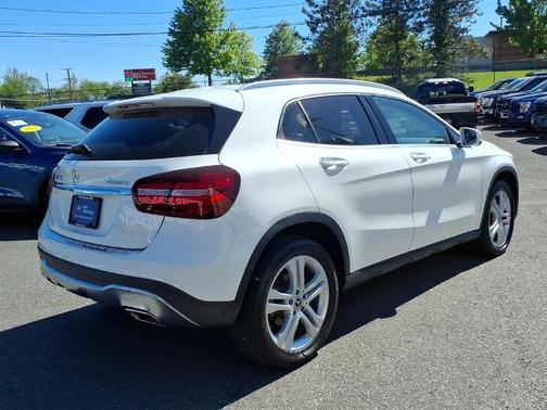 White 2019 Mercedes-Benz GLA 250 BASE 4MATIC