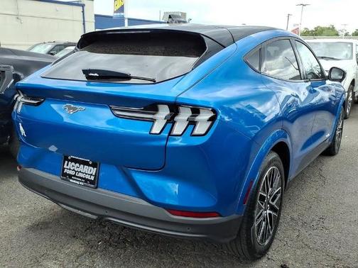VELOCITY BLUE METALLIC 2025 Ford Mustang Mach-E PREMIUM