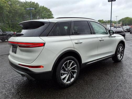 2025 Lincoln Corsair Premiere