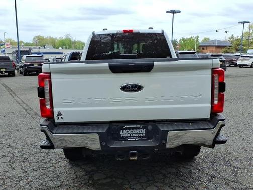 OXFORD WHITE 2023 Ford F-250 XLT