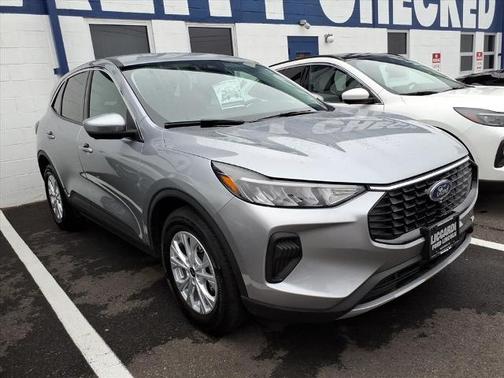 ICONIC SILVER METALLIC 2023 Ford Escape ACTIVE