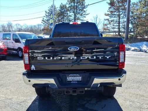 2022 Ford F-350 LARIAT SUPER DUTY