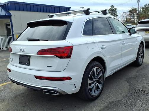 Ibis White 2022 Audi Q5 45 S LINE QUATTRO PREMIUM