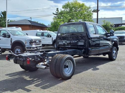 2025 Ford F-350 XL