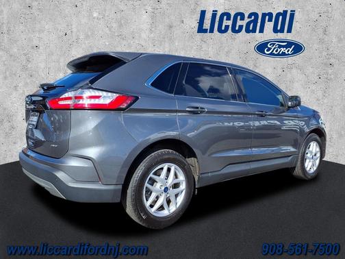 2022 Ford Edge SEL