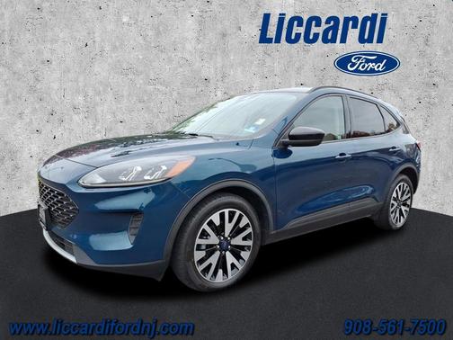 2020 Ford Escape SE SPORT