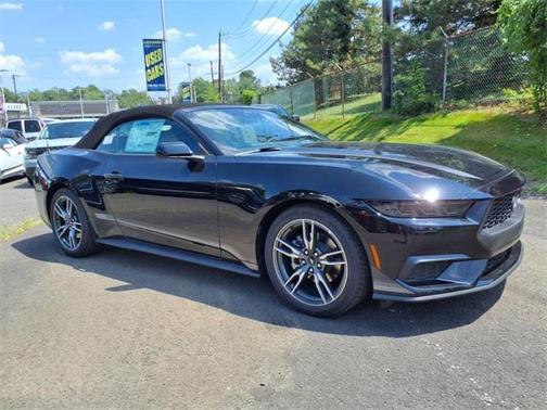 2025 Ford Mustang EcoBoost Premium