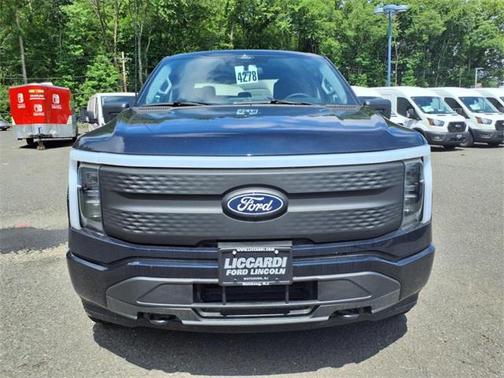 2025 Ford F-150 Lightning XLT