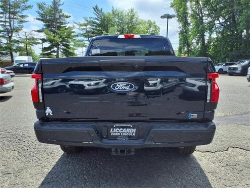 2025 Ford F-150 Lightning XLT