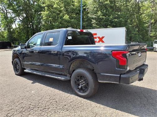 2025 Ford F-150 Lightning XLT