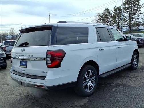 OXFORD WHITE 2024 Ford Expedition LIMITED