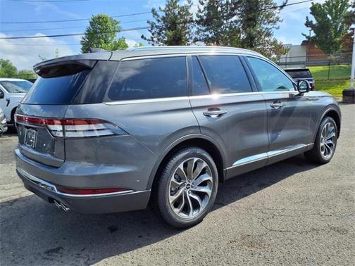 2025 Lincoln Aviator Reserve AWD