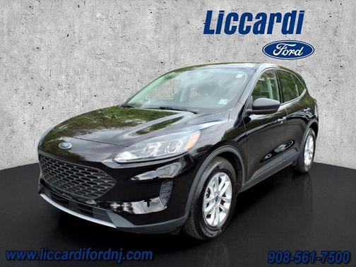AGATE BLACK METALLIC 2022 Ford Escape S
