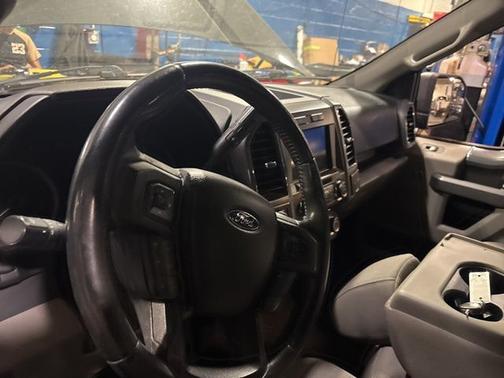 GUARD 2018 Ford F-150 XLT