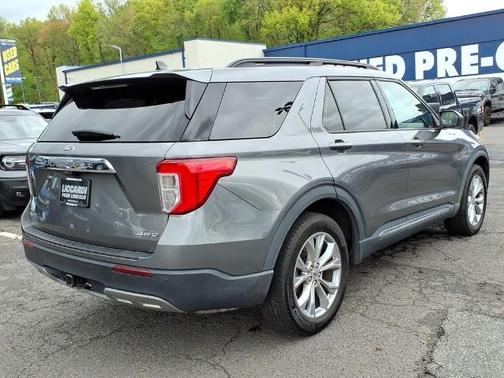 CARBONIZED GRAY METALLIC 2023 Ford Explorer XLT