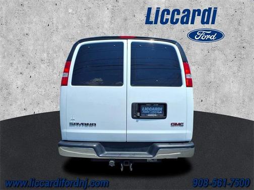 2019 GMC Savana 3500 LS
