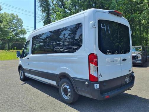 2025 Ford Transit-350 XL