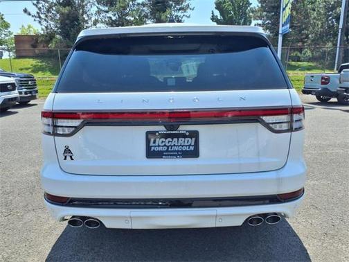 2025 Lincoln Aviator Premiere