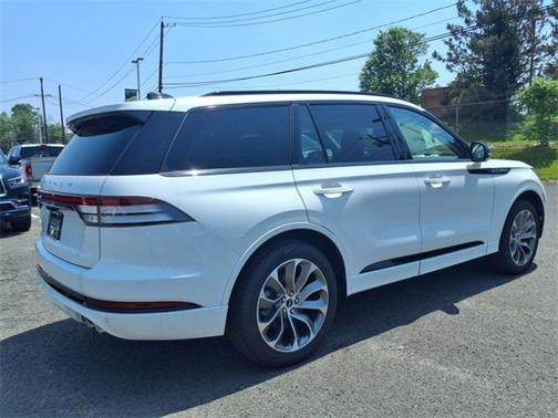 2025 Lincoln Aviator Premiere