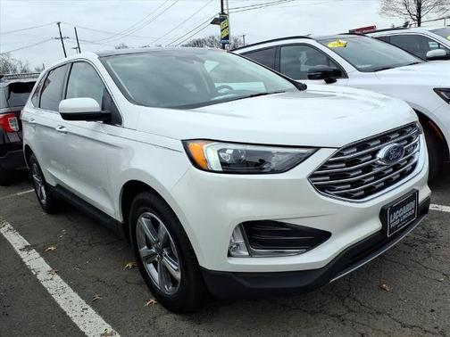 STAR WHITE 2022 Ford Edge SEL