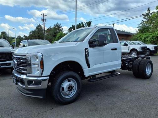 2025 Ford F-350 XL
