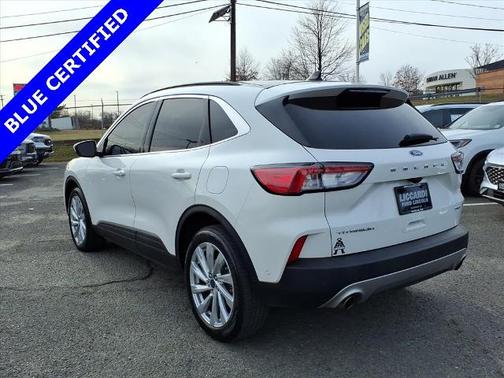 2022 Ford Escape TITANIUM