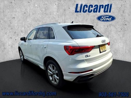 Arkona White 2025 Audi Q3 45 S LINE QUATTRO PREMIUM