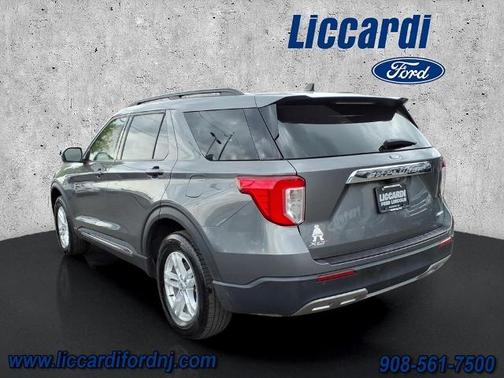 CARBONIZED GRAY METALLIC 2023 Ford Explorer XLT