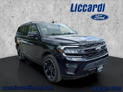 AGATE BLACK METALLIC 2023 Ford Expedition LIMITED