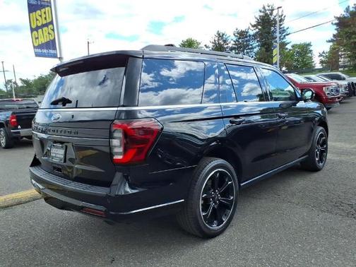 AGATE BLACK METALLIC 2023 Ford Expedition LIMITED