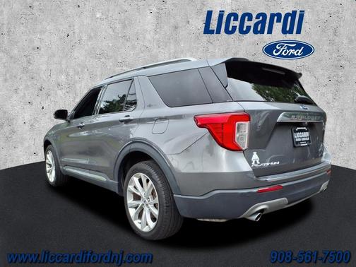 2022 Ford Explorer Platinum