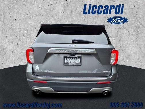2022 Ford Explorer Platinum