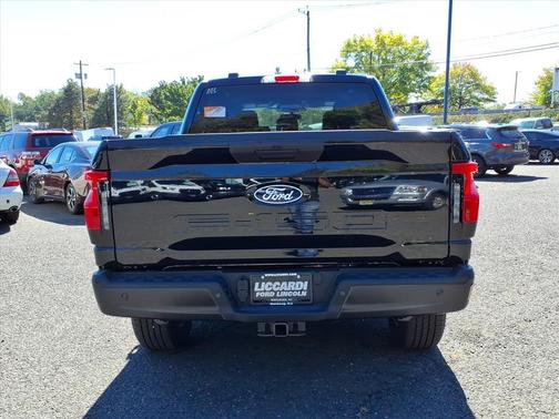 2025 Ford F-150 Lightning Pro