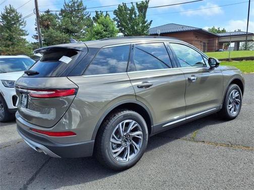 2025 Lincoln Corsair Premiere