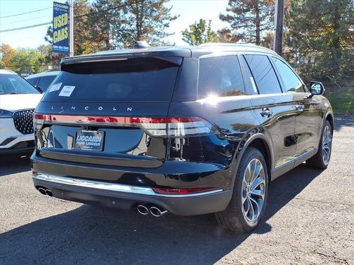 2025 Lincoln Aviator Premiere