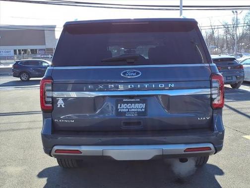 2022 Ford Expedition PLATINUM