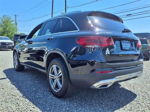 2022 Mercedes-Benz GLC 300 4MATIC