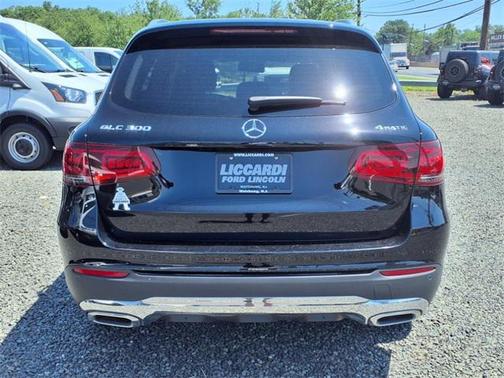 2022 Mercedes-Benz GLC 300 4MATIC