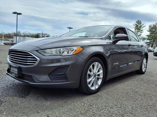 2019 Ford Fusion Hybrid SE