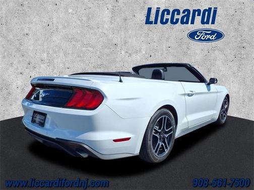 2020 Ford Mustang EcoBoost Premium