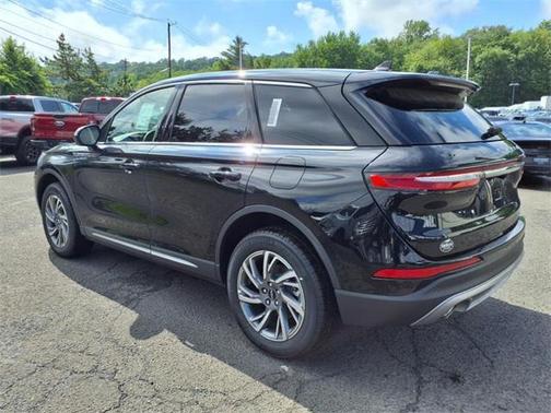 2025 Lincoln Corsair Premiere