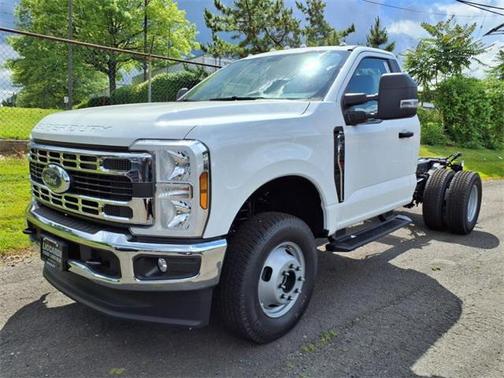 2025 Ford F-350 XL