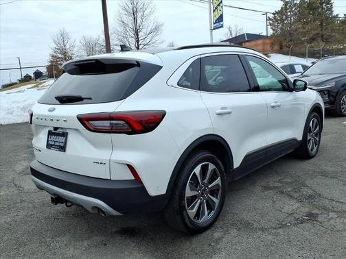 STAR WHITE METALLIC TRI-COA 2023 Ford Escape PLATINUM