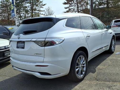 White Frost Tri-Coat 2022 Buick Enclave AVENIR